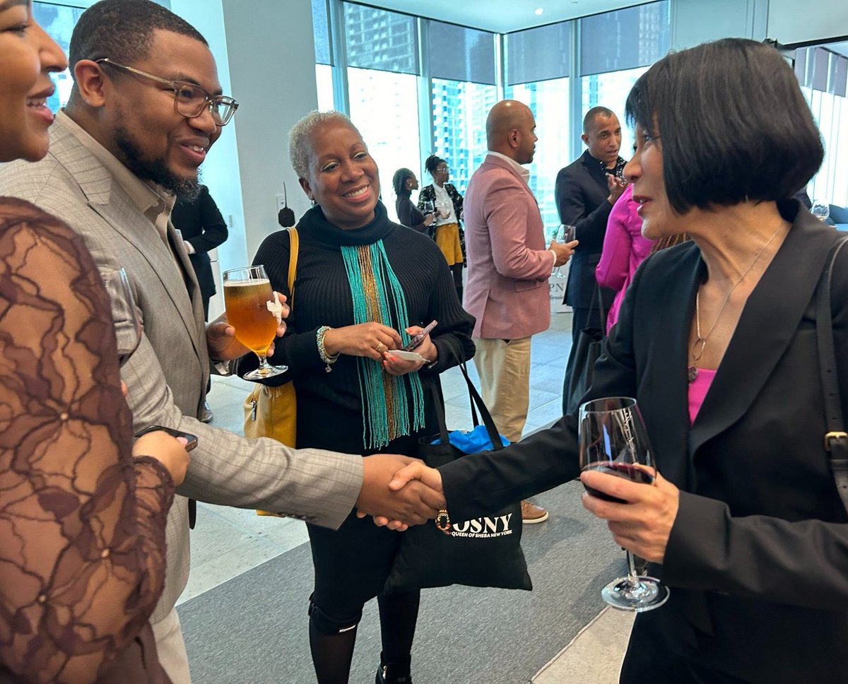 MayorOliviaChow's tweet photo. Earlier this week, I had the pleasure of joining @bhpncanada to celebrate the outstanding contributions of Black healthcare workers and help award some incredible work to keeping us all healthy.

Thank you for having me! https://t.co/y7XkZLRtSg