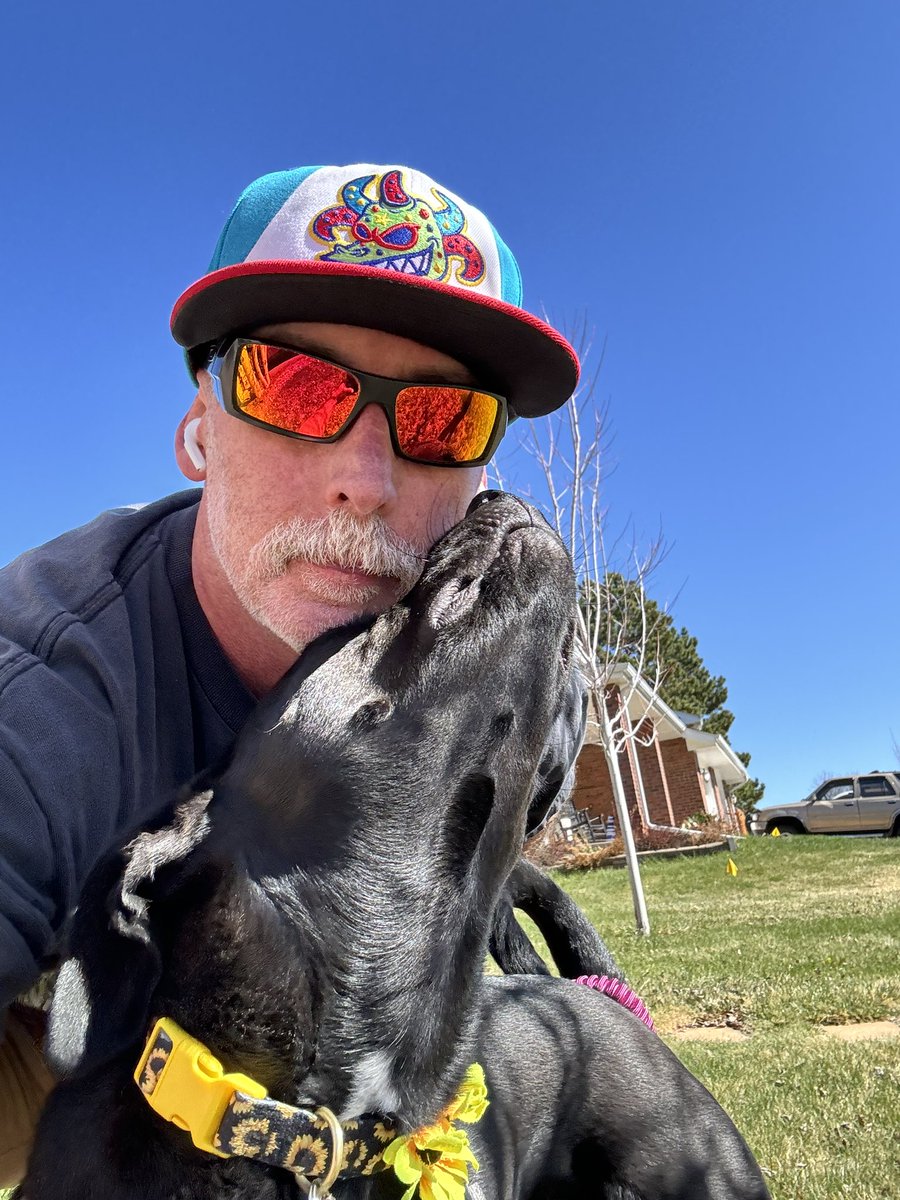 #RunningWithMyDogNamedPEPPER #dogs #colorado #colorfulcolorado Another 5k in the books #GetOutside