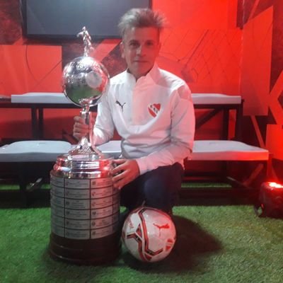 INDEPENDIENTEgc's tweet photo. Carlos #Nicora @CarlosNicora  Ante la  posibilidad de implementar las SAD. / "RECUERDOS 2009". https://t.co/gqaDAsDMnJ https://t.co/YVEepG5mD8