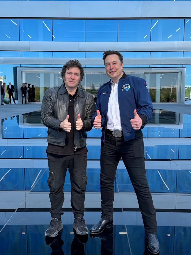 Foto histórica: Javier Milei y Elon Musk se reunidos. ¡Viva la libertad! @elonmusk @JMilei