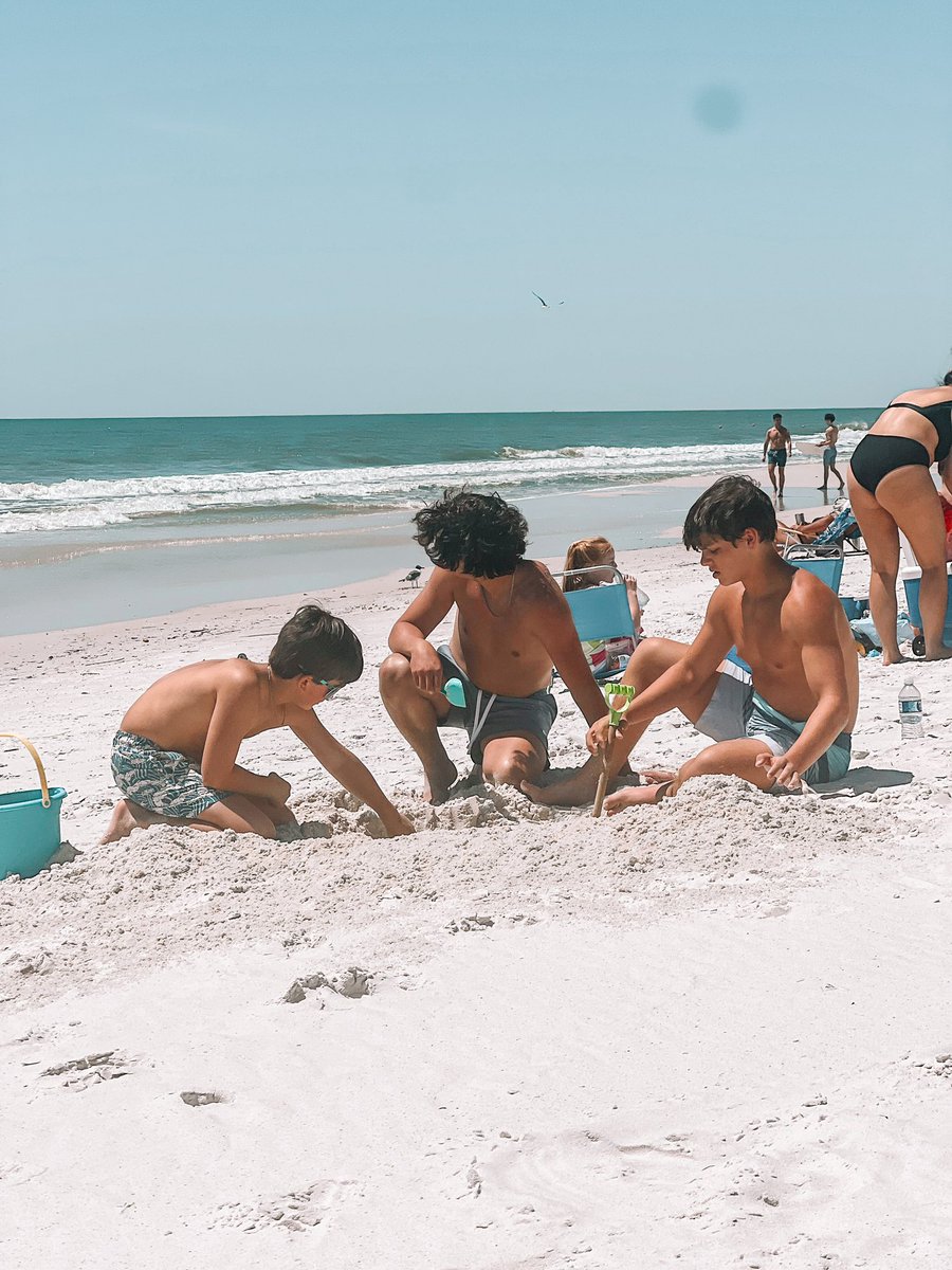 Adam Heisler (@adamheis6) on Twitter photo One of them loves the sand… the other not so much. 😂
<a href="/MsCoachJennifer/">Jennifer Heisler</a> @CalebJoiner23 <a href="/JakeJ_Heis18/">Jake Joiner-Heisler</a> One of them loves the sand… the other not so much. 😂
<a href="/MsCoachJennifer/">Jennifer Heisler</a> @CalebJoiner23 <a href="/JakeJ_Heis18/">Jake Joiner-Heisler</a>