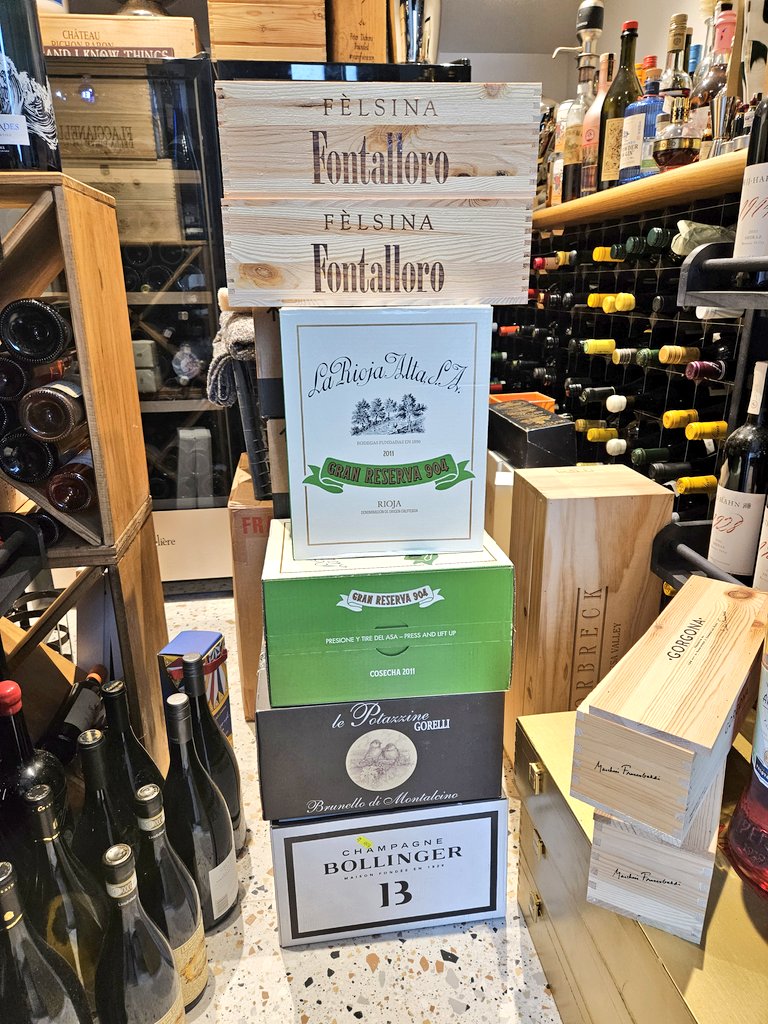 #yearofwine2024 Pulled some in Bond reserves from @Armit_Wines @Querciabella CC17', CCR16' BATAR 12'! @felsinawines Fontalloro Mags 16' @LaRiojaAltaSA 904 11' @BollingerUK B13 Potazzine Bdm 10'! @CHARLIEWINES @JohnMFodera @thewinetattoo @bottleofgrapes @damewine @dpen_cc