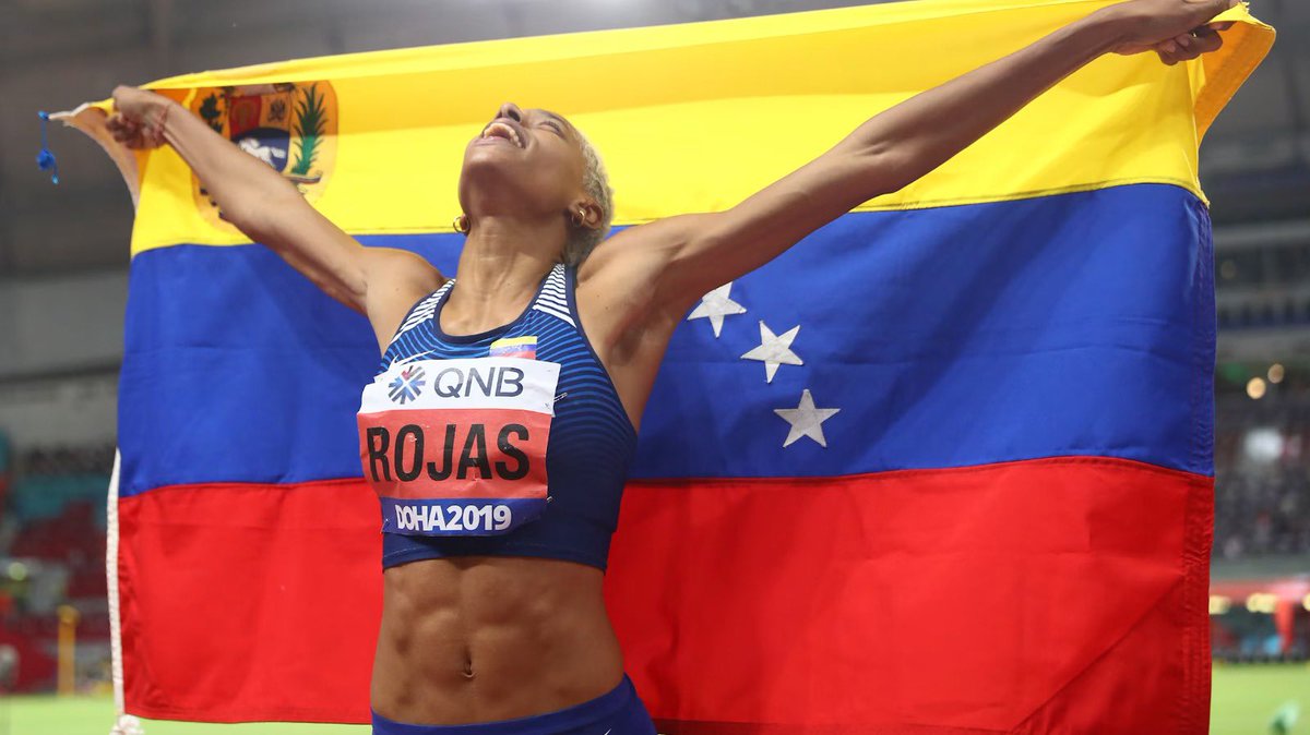 ¡Campeona siempre! Querida Yulimar, contra viento y marea hemos llevado nuestra bandera en alto. El amor que te tenemos es para toda la vida. Recupérate y aquí te estaremos esperando. Mujer valiente, mujer ejemplo, mujer de mujeres. ¡Vamos, pa’rriba! @TeamRojas45