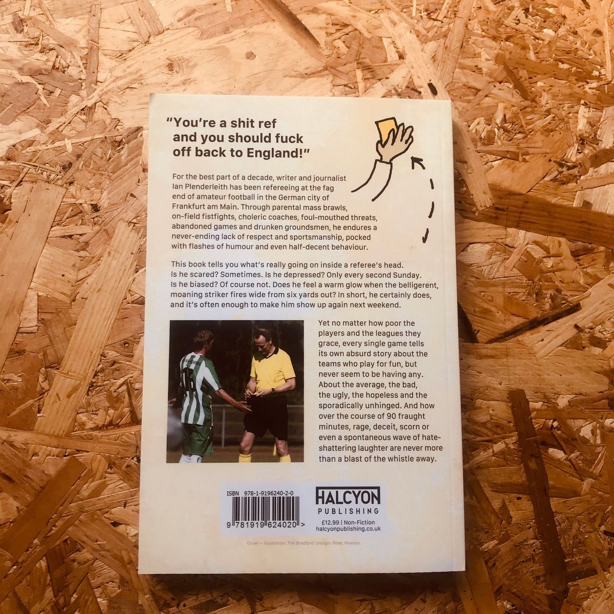 𝐑𝐄𝐒𝐓𝐎𝐂𝐊 | REFFING HELL by @PlenderleithIan For the last six years, Plenderleith has documented his experiences of refereeing amateur football in Germany, all collated in this hilarious and eye-opening book. @HalcyonPublish1 🛒 stanchionbooks.com/products/reffi…