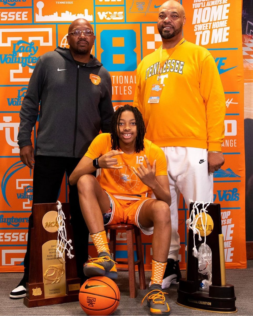 After a busy week in Knoxville, I received a 📱 from Coach Kim Caldwell ⁦@CoachKim_⁩ ⁦@LadyVol_Hoops⁩ . Thank you for the Re-Offer 🏀 ⁦@BWSLGirlsAAU⁩ ⁦@BishopIretonWBB⁩