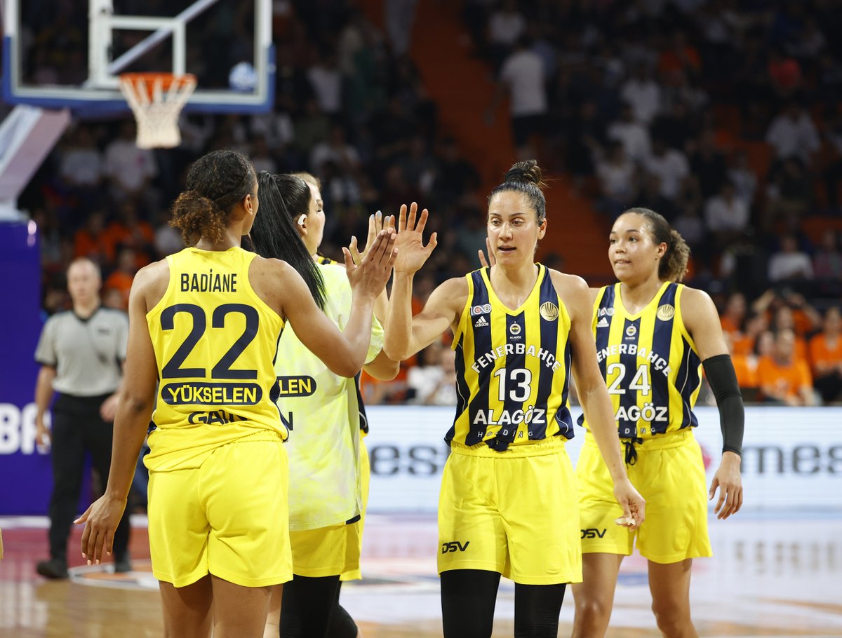 🔥 #EuroLeagueWomen’da finaldeyiz! Tebrikler #PotanınKraliçeleri! 👏