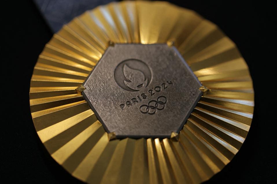 World Athletics is the first international federation to plege prize money for gold medalists at an Olympics. Paris 2024 athletics gold medalists will receive $50,000. go.forbes.com/c/tfTW