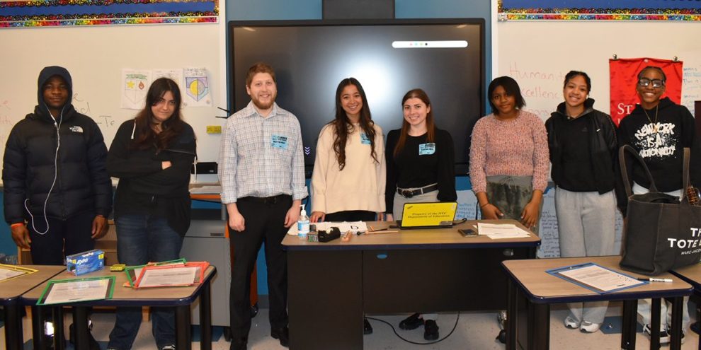 Recently, Hofstra Law students visited Benjamin N. Cardozo High School to speak to juniors about the Fourth Amendment and their law school experiences. Read more on the Hofstra LawNews website: go.shr.lc/3xsgFpi #lawschool #lawtwitter