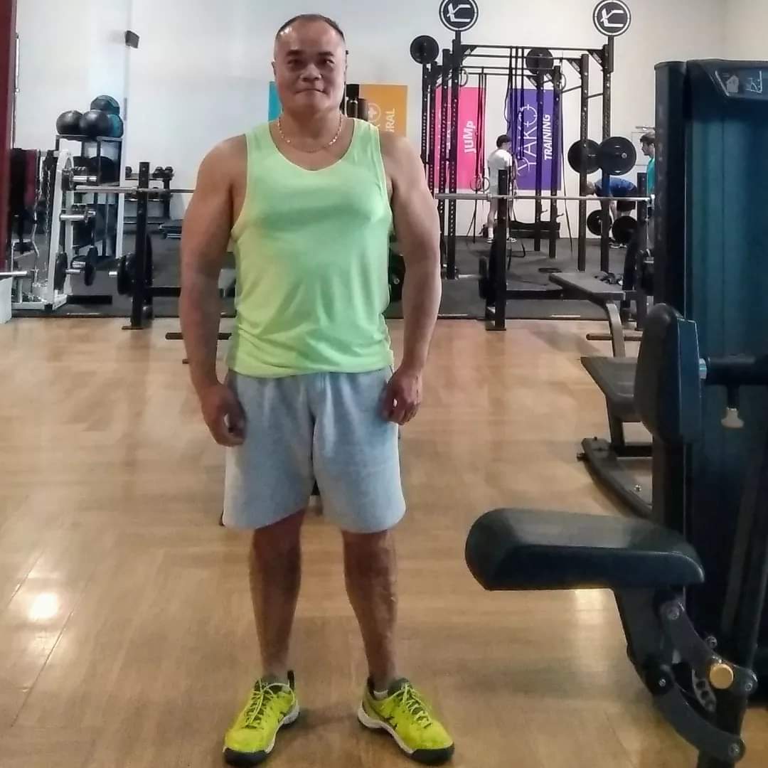 💪🏋️💪 training at the gym 💪🏋️💪. TGIF 🙏 my friends 🙏.
💪🏋️🍾 l'entraînement à la salle 💪🏋️💪. TGIF 🙏mes ami (e)s🙏.#newyorkerman #training #gym #muscle #muscleandfitness #muscleandhealth #musculation #bodybuilding #fitnessmotivation #fitnessmodel #igfit #igfitness #igmodel