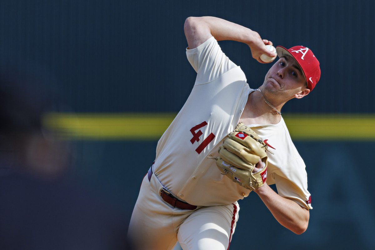 Arkansas has top-end talent. It’s not an accident that @RazorbackBSB built that kind of pitching staff in 2024. All that work has been successful so far, but the ultimate payoff is still a couple months away in the postseason. baseballamerica.com/stories/arkans…
