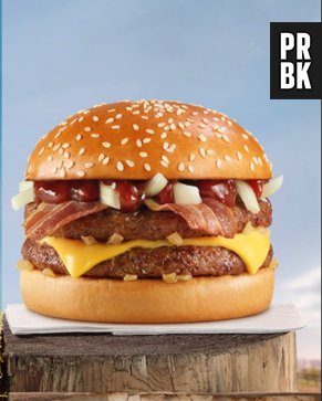 hisperiaa's tweet image. Y'a pas un soucis @McDonaldsFrance ??! 7 euros le burger seul en plus 🧐😤🫠
#expectationreality