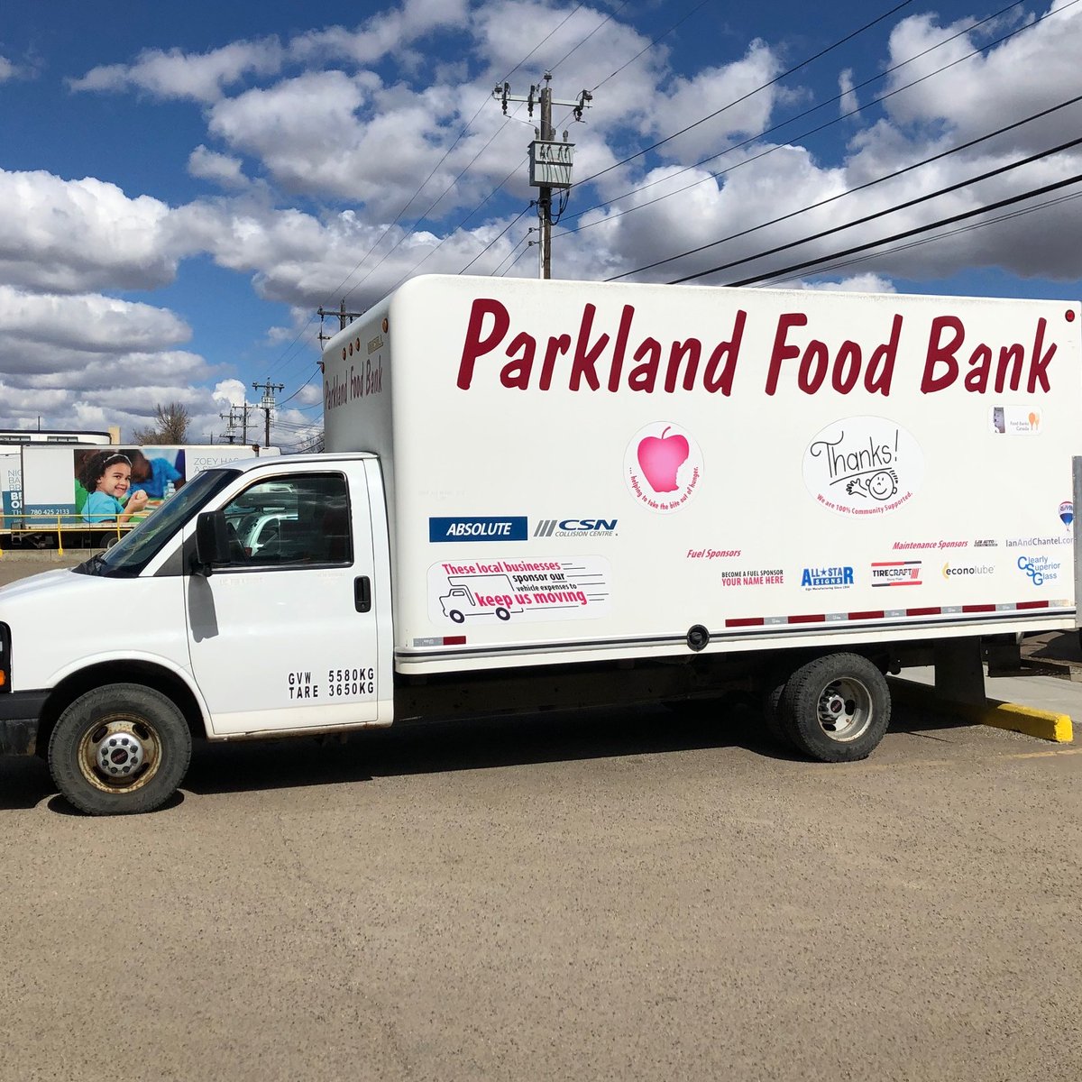 We spotted our friends from the Parkland Food Bank during their recent stop at our main warehouse.

We just wanted to say HI and thank you for doing what you do to help others! #yeg #Edmonton #YegFoodBank #FeedYeg #CommunitySupport #ParklandCounty #SpruceGrove @ParklndFoodBank