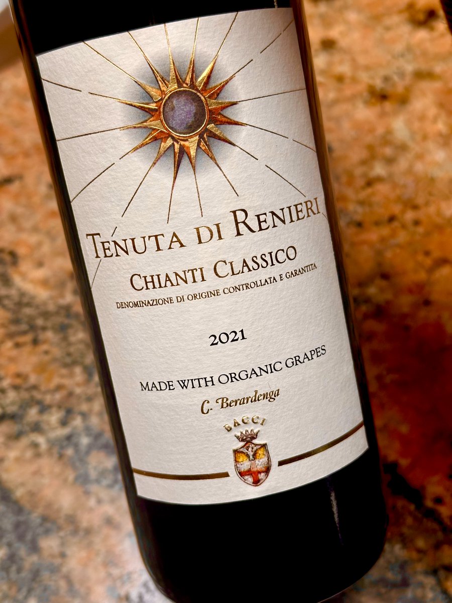 hey all /

Tenuta Di Renieri Chianti Classico v. 2021 /
seems every year is a good one /

everything you want in a Chianti Classico /
earthy red and black fruit / bright acidity /

Sangiovese is one awesome food wine!