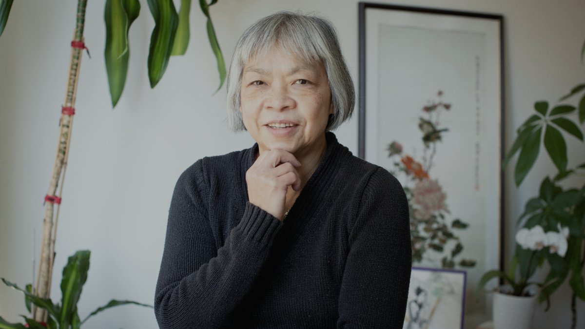 Meet legacy donor, Yee-Bing Wong. From her upbringing to her thoughtful decision to gift her life insurance policy to support the work of @UHN scientists at Toronto General Hospital, Yee-Bing embodies the true spirit of sharing ➜ bit.ly/3xAE8Vt #LeaveALegacy