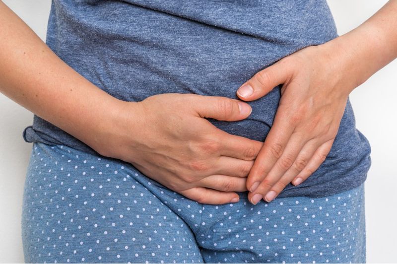 Groin hernias in women “an ignored diagnosis” How to detect a groin #herniasinwomen? Read full article. Are you having #abdominalpain ? Call #DrIraniha today. Same or next day app. #DrIranihaHerniaRepairExpert #OCRoboticSurgery #OCHerniaRepair 
buff.ly/2ypXtX1