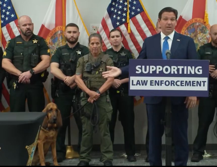 🐶TODAY! Governor Ron DeSantis signed a law guaranteeing the caregivers of retired police dogs can receive a stipend for veterinary bills!

◦Under this program, 86 retired police K9s have found good homes and received veterinary care at no cost to the owner.