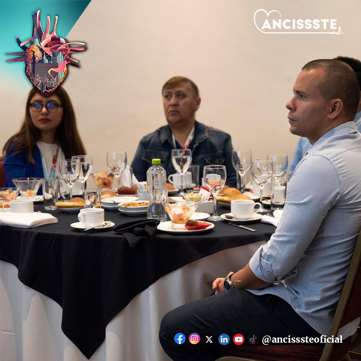En el desayuno con el experto el Dr. Alejandro Fernández Barrera, realizó su presentación. Por su parte, la Dra. Adriana Puente Barragán puntualizó los aspectos fundamentales de la optimización del tratamiento para paciente con hipertensión e insuficiencia cardiaca. #xviancissste