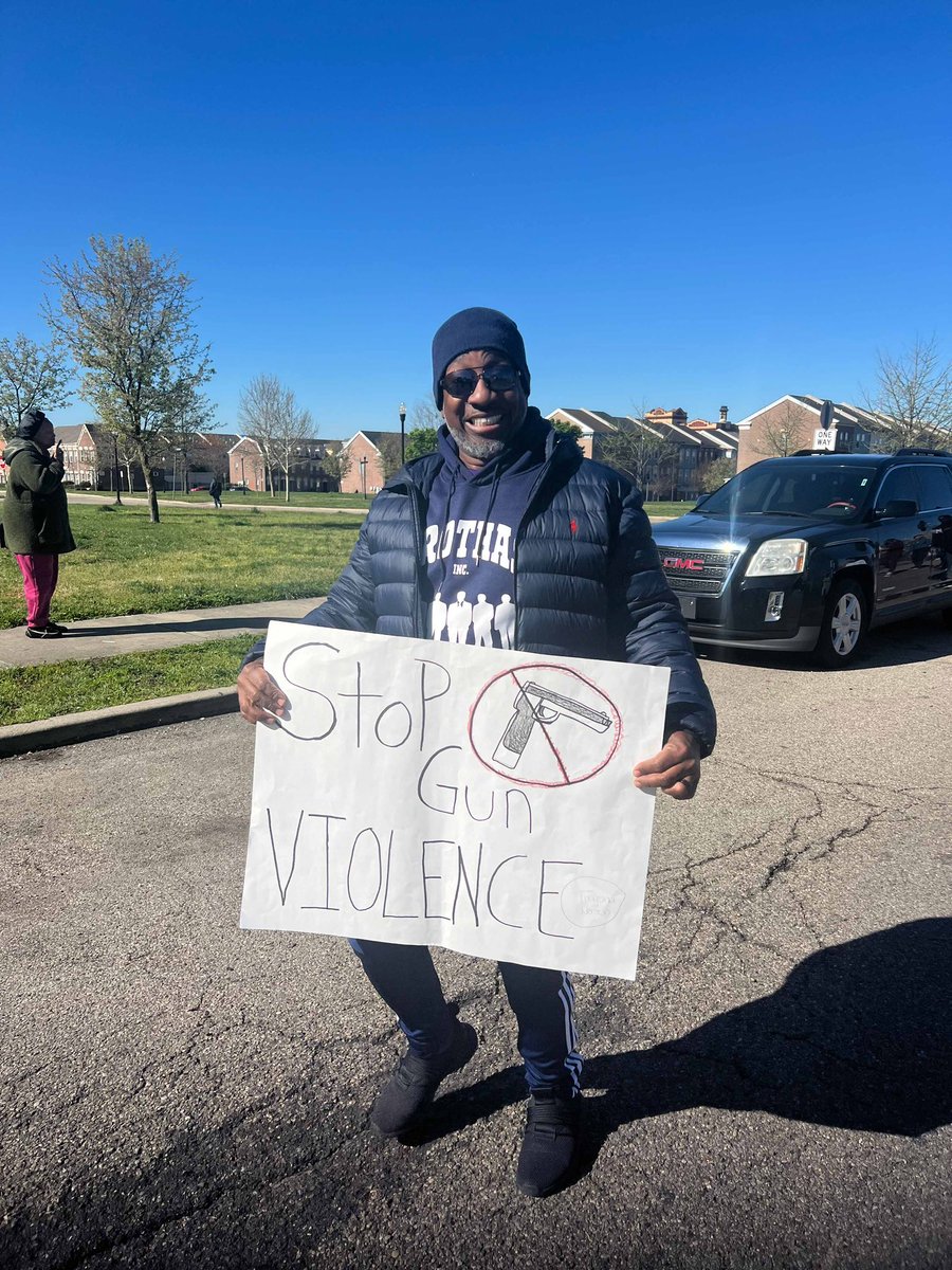 Cincinnati community honors 11-year-old Dominic Davis, victim of gun violence, with a walk, town hall, and a concert. City leaders, residents, and nonprofits engaged in a dialogue and offered resources for impactful change. #DominicDavis #EndGunViolence