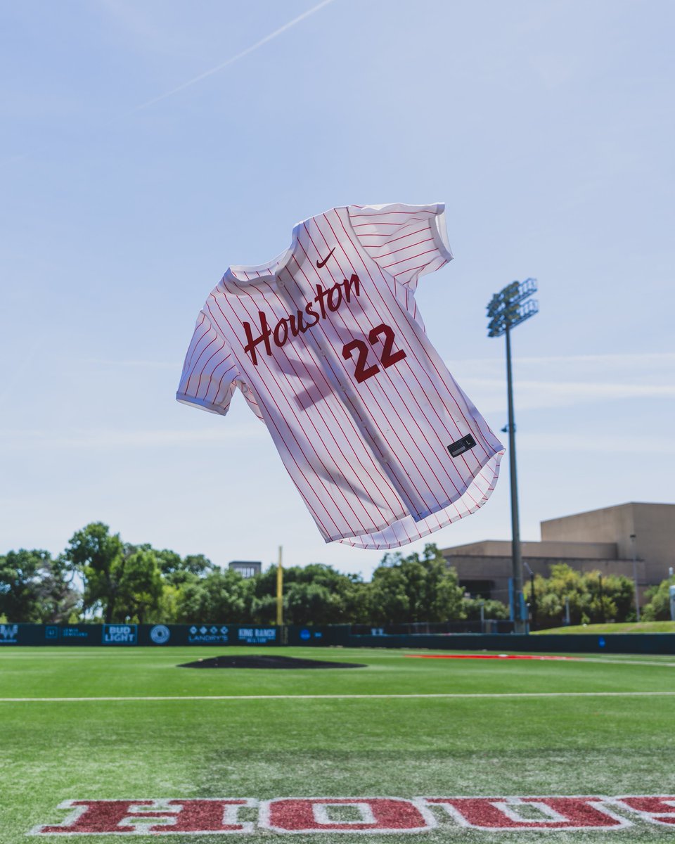 UHCougarBB's tweet photo. modern meets classic 😍 https://t.co/4Wz2cEjruR
