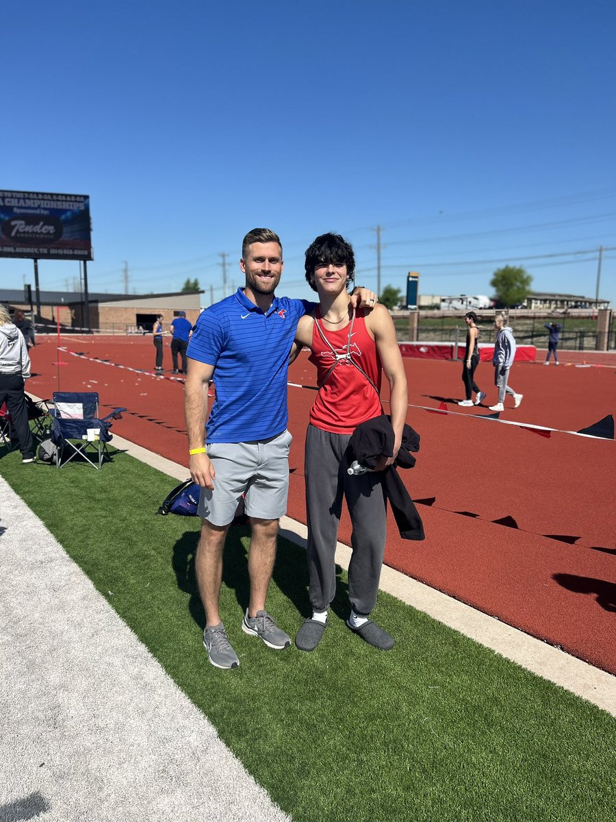 Taylor Barnhill tweet media