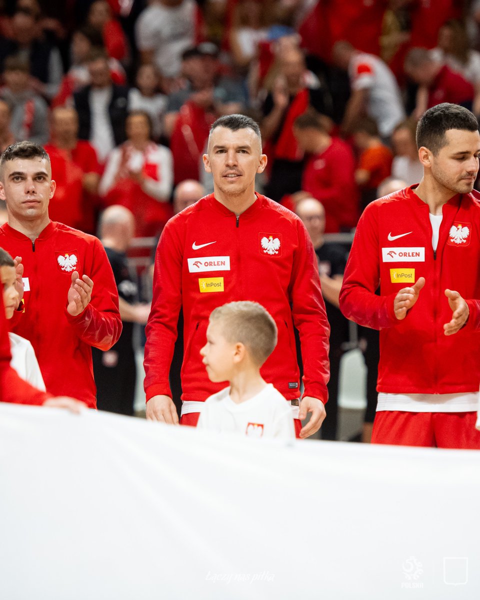 W meczu z Chorwacją w reprezentacji Polski w futsalu zadebiutował Waldemar Sobota! ___ FT #POLCRO 2:3 🇵🇱🇭🇷