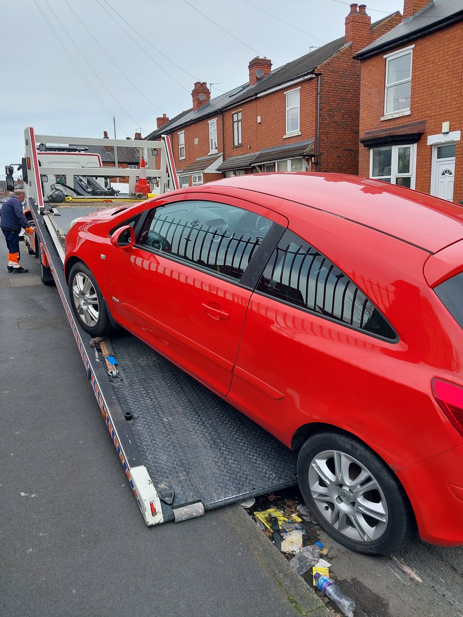 Another car seized on #Bilston for no tax Tax it or lose it 🤷 Join Wm now and find out what's going on in your area. Its so easy and very worthwhile. Pcso 31123 Lewis @WMPolice @WolvesPolice @BilstonTownCent @DVLAgovuk