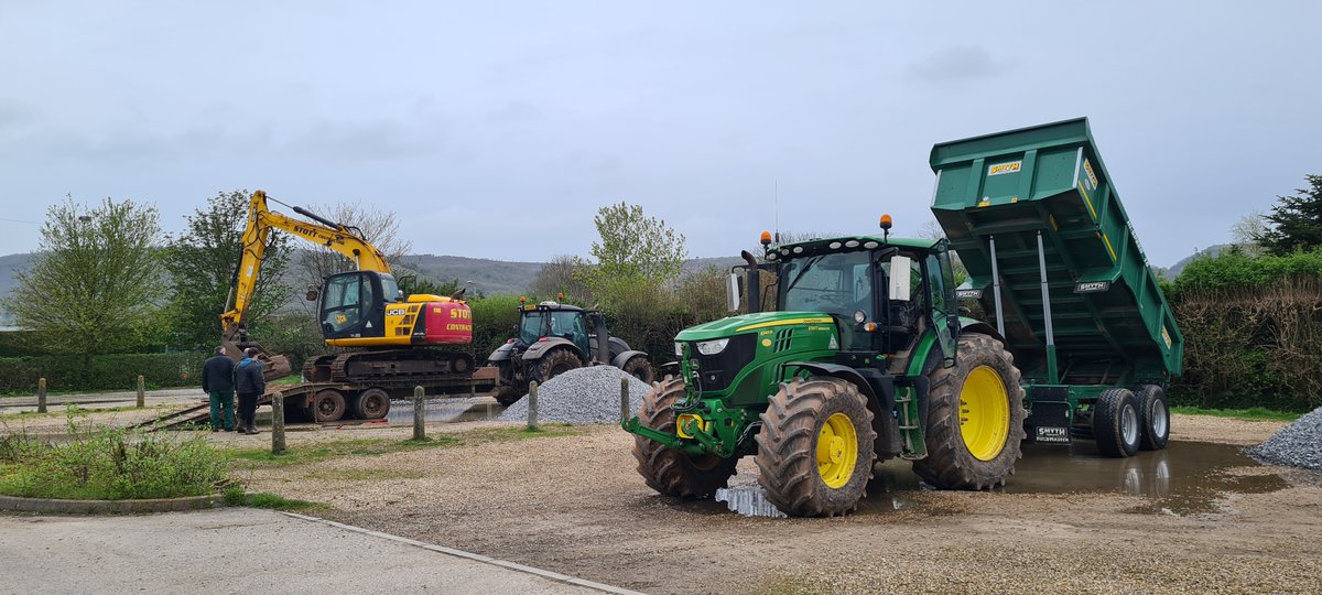 The work to address the flooding issues at Sharpham Road car park was completed on Wednesday. Huge thanks to Cheddar Valley Rugby Club for all your help and to <a href="/hd_materialsUK/">Heidelberg Materials UK</a> for donating the stone.