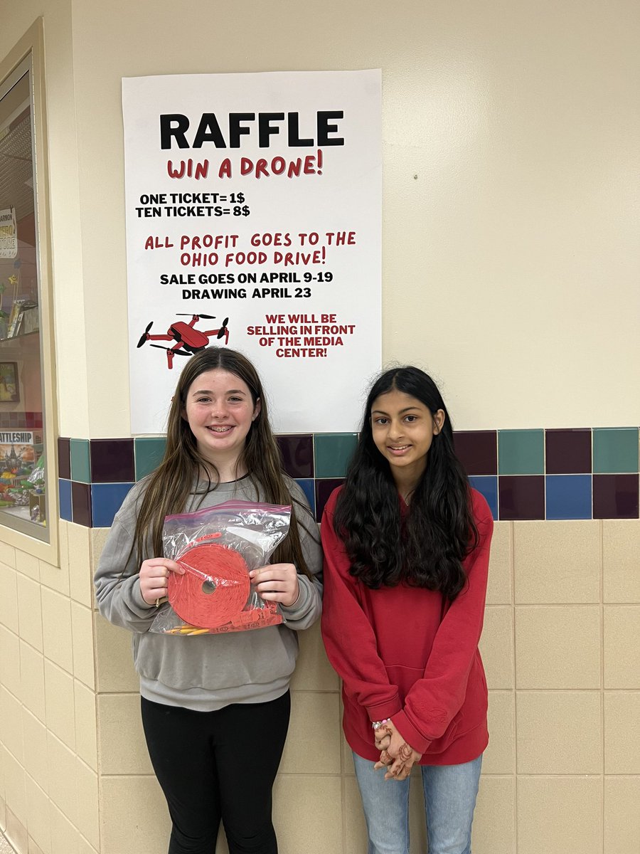 #TeamWonder students are amazing! 
These leaders planned and coordinated a raffle for a drone to earn money for the   Ohio Food Drive! 
@PLSD @moore4minds @PickHarmonKids #PLSDProud