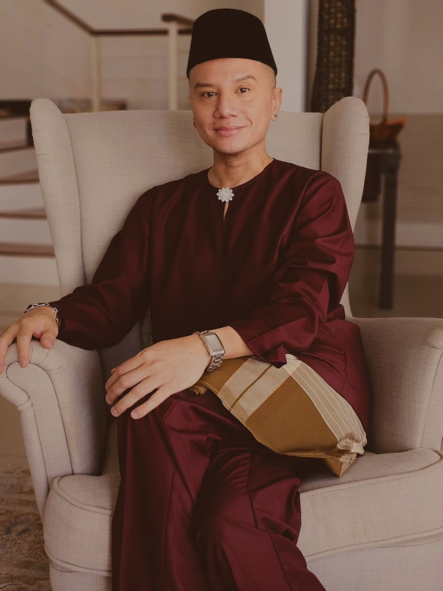 carrmalrahim's tweet photo. Selamat Hari Raya Semua #Raya2024 https://t.co/1SSIRDh2hh