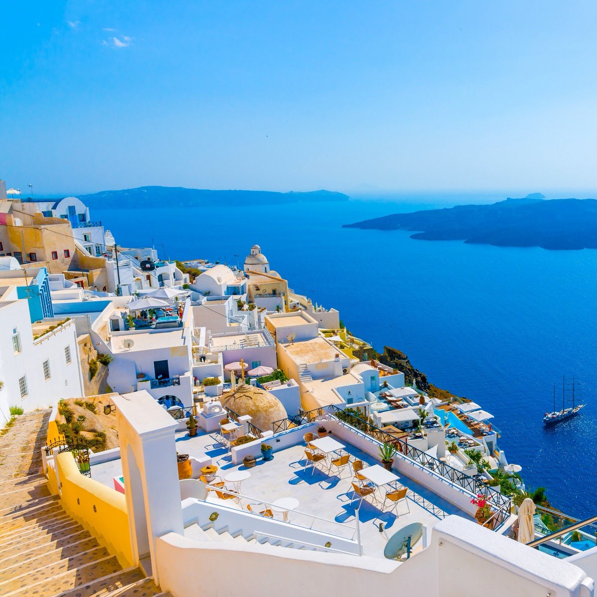Bayram tatilinde kapıda vize uygulamasıyla Yunan adalarını ziyaret eden Türklerin sayısı 20 bini aştı.