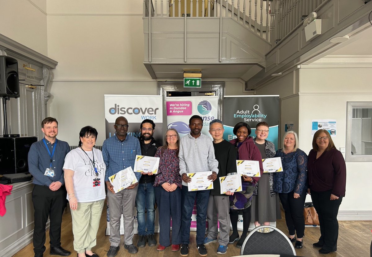 Today we celebrated the end of another @DWSDundee - this time we worked in partnership with @SenseScotland to deliver 2 weeks of employability training. Clients who completed the course now have a guaranteed interview 👏