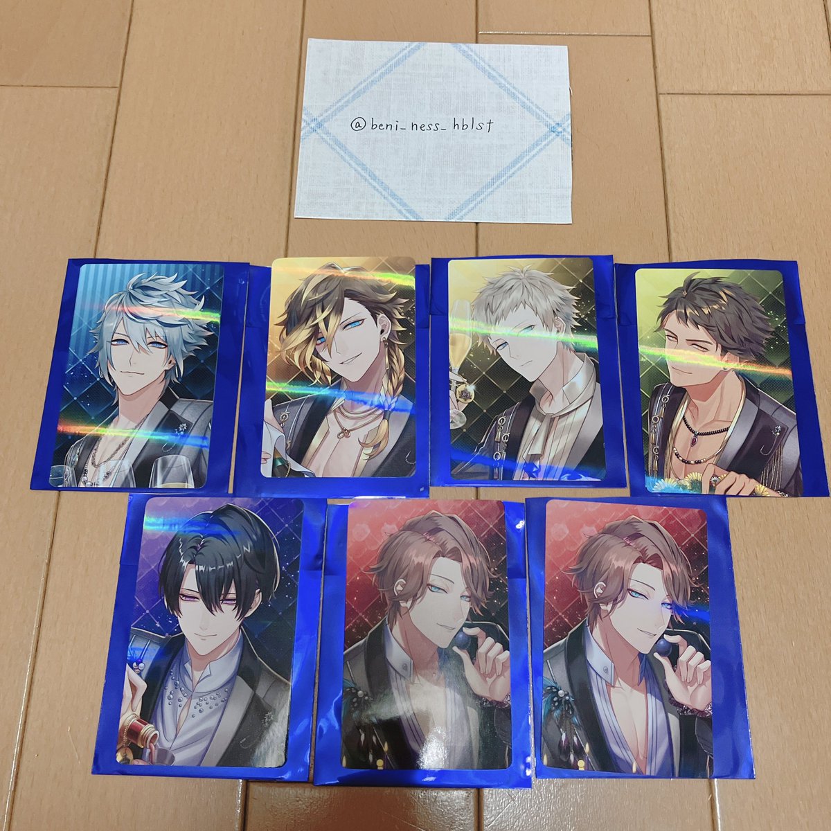 【交換】
ブラスタ ブラライⅣ フォトカード

譲:ケイ・銀星・◯ギィ・◯吉野
　◯ソテツ・晶・シン・◯大牙
　リンドウ・◯藍・ミズキ・◯リコ
　ヒース・◯柘榴・◯カスミ・モクレン
　◯青桐

求:同種黒曜・月影黒曜 ＞ 定価＋送料（ノーマル◯のみ）

→