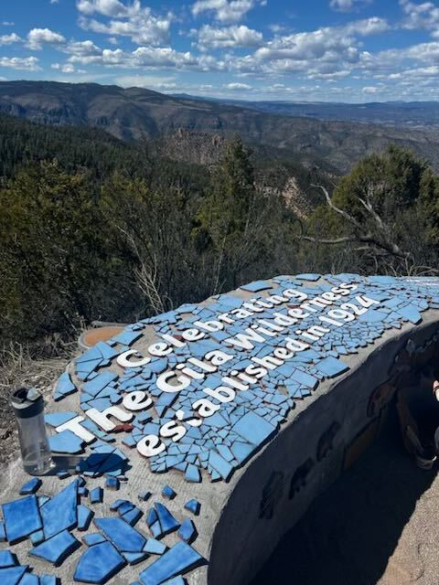 NMoutdoorrec's tweet photo. It’s #EquityFundFriday and ORD is highlighting the Youth Mural Program in Silver City, a 2022 Outdoor Equity Fund (OEF) recipient!
Your efforts to invite outdoor recreation through beautification and awareness are an inspiration to others.
#OutdoorEquityFund https://t.co/MzSguAdFm7