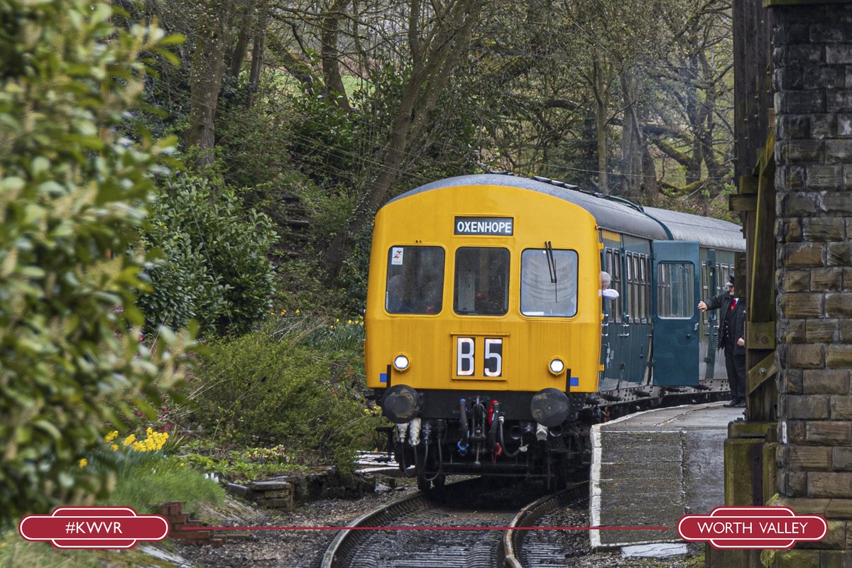 💛 Mid-Week Service 💛

The mid-week diesel service will be in action on Wednesday but will only run between Keighley & Haworth due to the Bridge 27 preparation works. The first service will depart Haworth at 10:05, and Oxenhope Station will be closed.

#kwvr