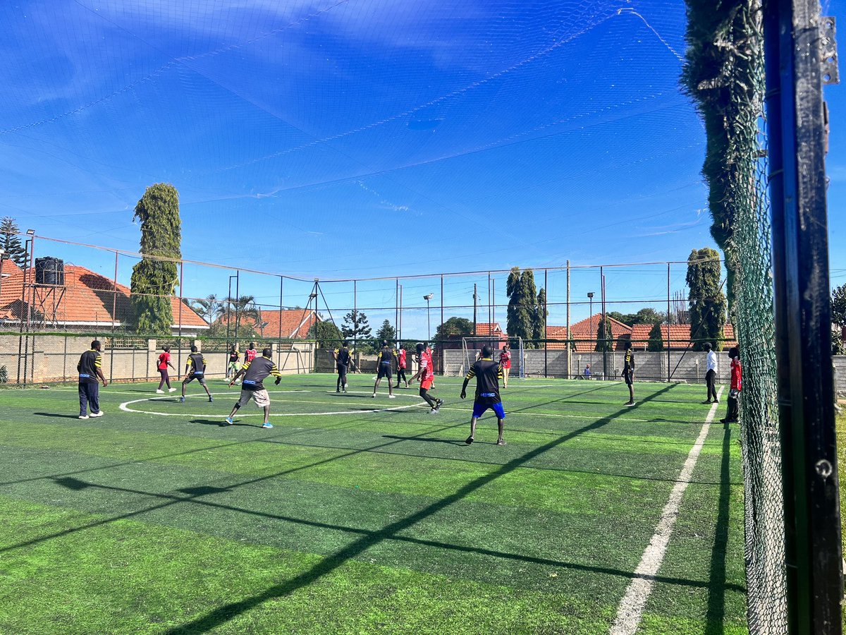 JDI STAFF 10 : 4 JDI STUDENTS In our Monthly Football Tournament, the Staff Proved to be Too KONGOLO for the fresh blooded Students.