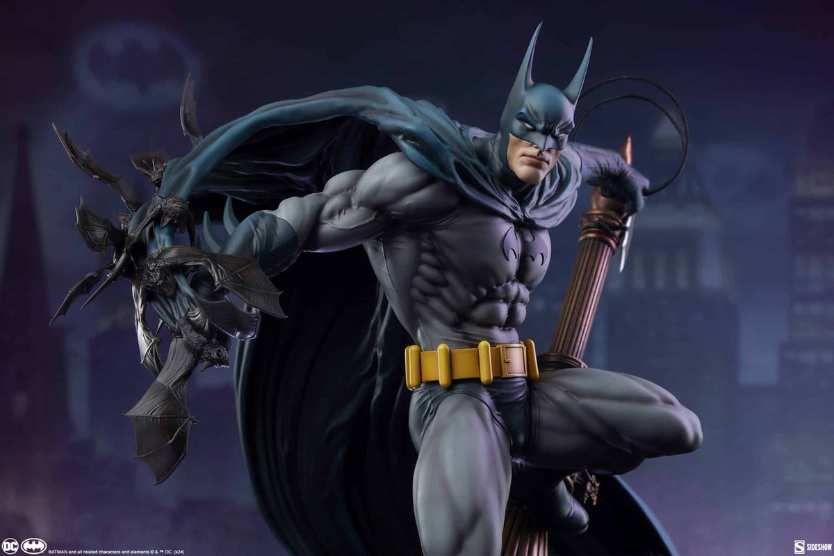 Sideshow reveals a new Batman Premium Format Figure #batman graphicpolicy.com/2024/04/12/sid…