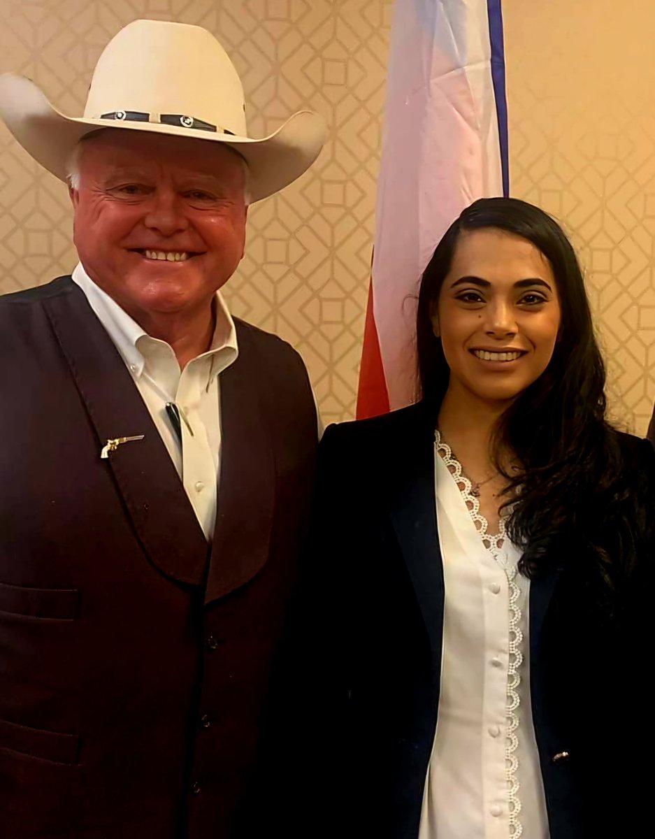 My great friend and current Texas Agriculture Commisioner, Sid Miller, is being considered for Secretary of U.S. Department of Agriculture. This would be a great choice for all Americans, and I fully support him. We need to protect American farmers and ranchers. @MillerForTexas