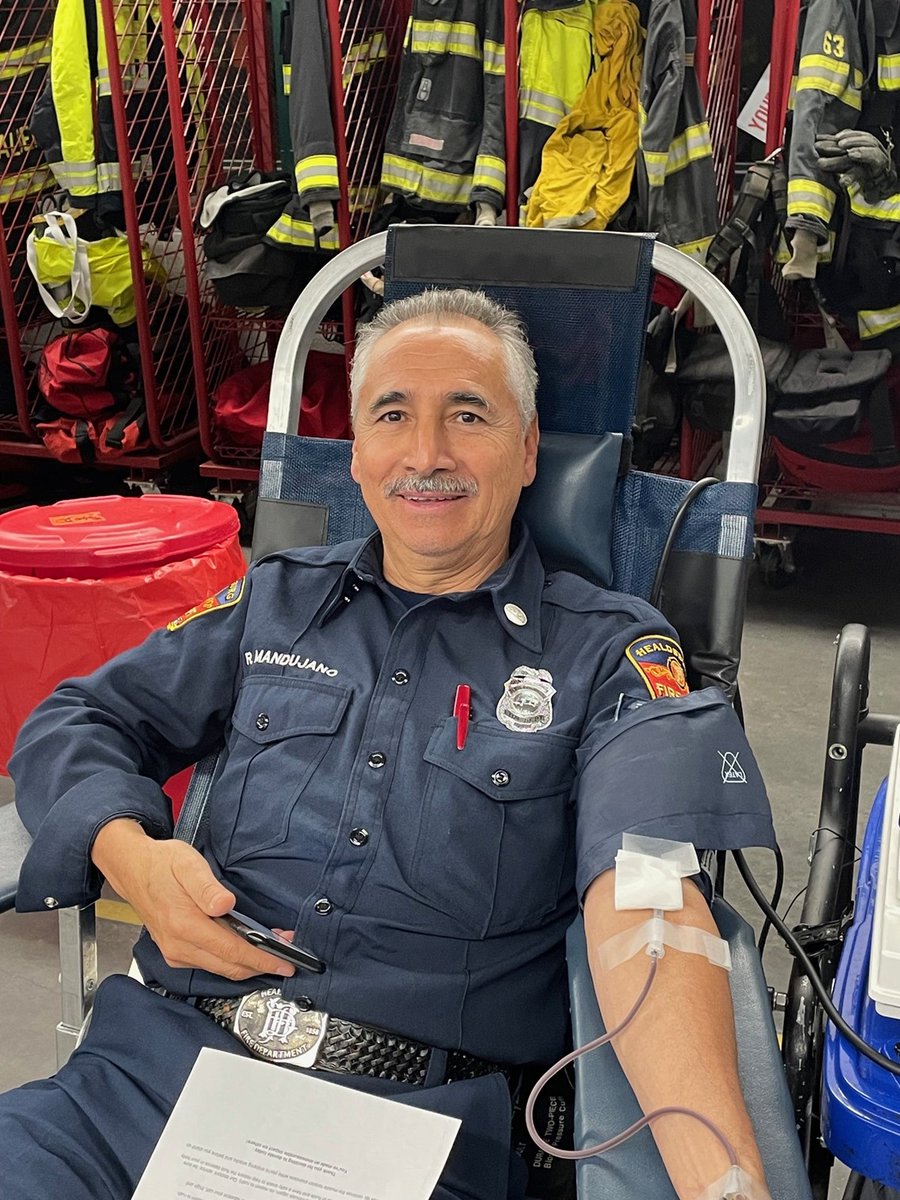 Blood drive coordinators like Ruben play a vital role in providing opportunities for their community members to #GiveBlood and save lives. 

This #NationalVolunteerMonth, consider volunteering to host a blood drive. Learn more: brnw.ch/21wILc9