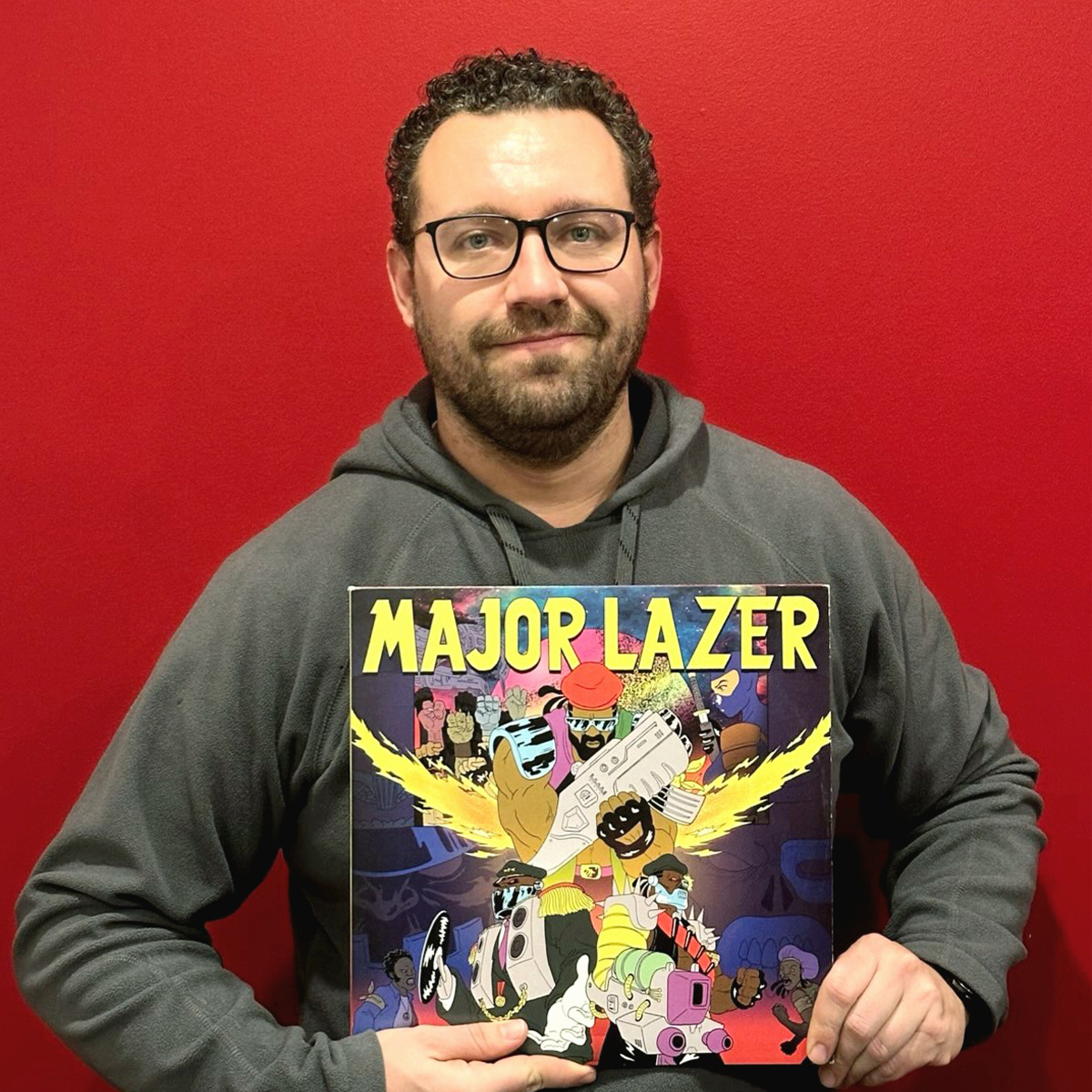 Derek's ultimate favorite album is Major Lazer's electrifying masterpiece! 🔥 From the hypnotic beats to the contagious energy, Major Lazer's music is pure fire.
#StaffPicks #MyFluance #RSD2024 #RESPECTTHERECORD