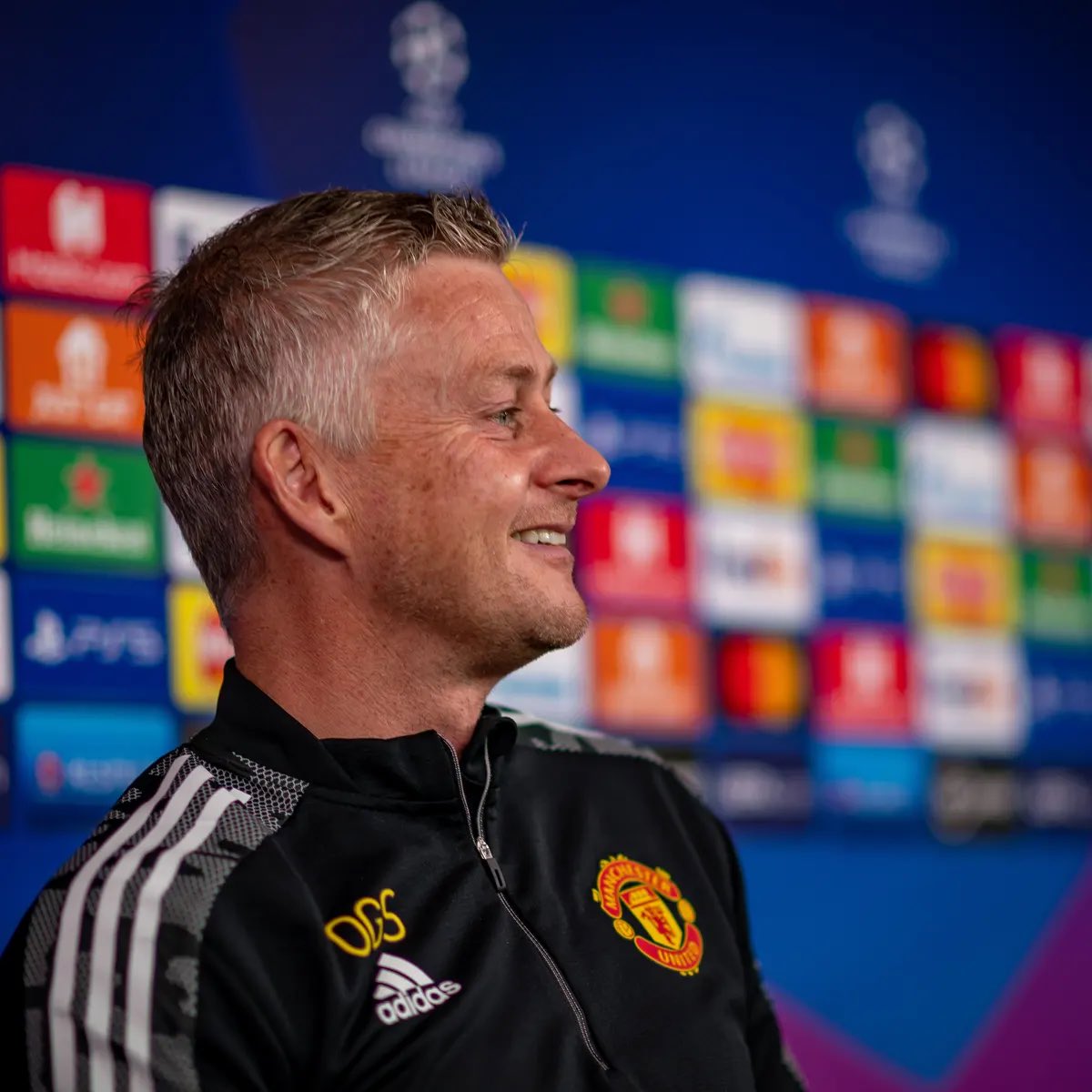 - Experience at the highest level✅ - Fast counter attacking football✅ - Desire to work with young players✅ - Proven to extract the most from young attackers✅ - superb mid block+press - instills a never say die attitude With our current squad+country expectations I think Ole…