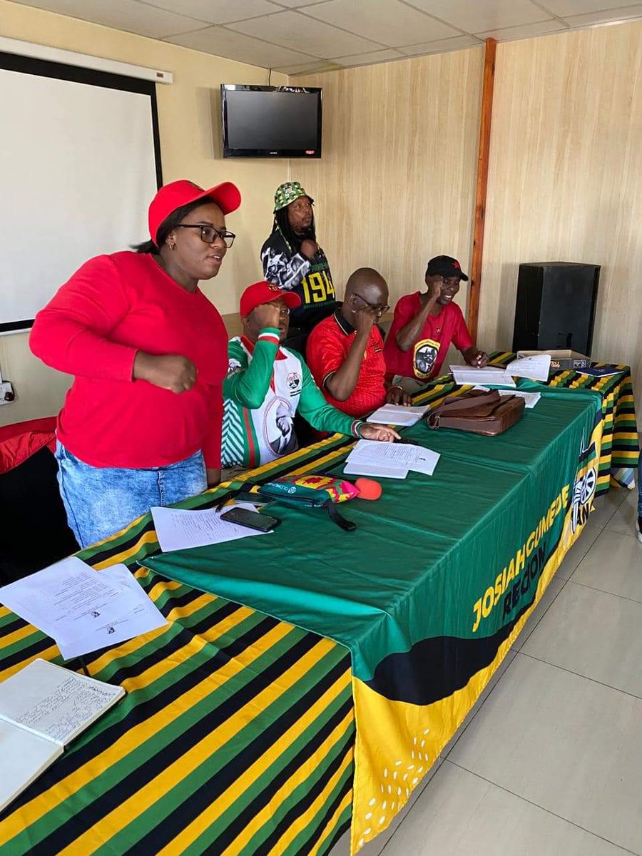 #COSATU LADYSMITH Cluster #Shopstewards Council underway to mobilize workers and their families to participate in the coming #InternationalWorkersDay celebrations on May 1 across nine provinces #MayDay2024 @Karinda_J @gagasifm