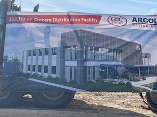 Members of #TeamKat attended the groundbreaking ceremony for the new G&C Foods distribution facility in Alachua. G&C is a family-owned company headquartered in Syracuse and will add 100-150 new jobs when the facility opens in February 2025. Excited to see development in #FL03!