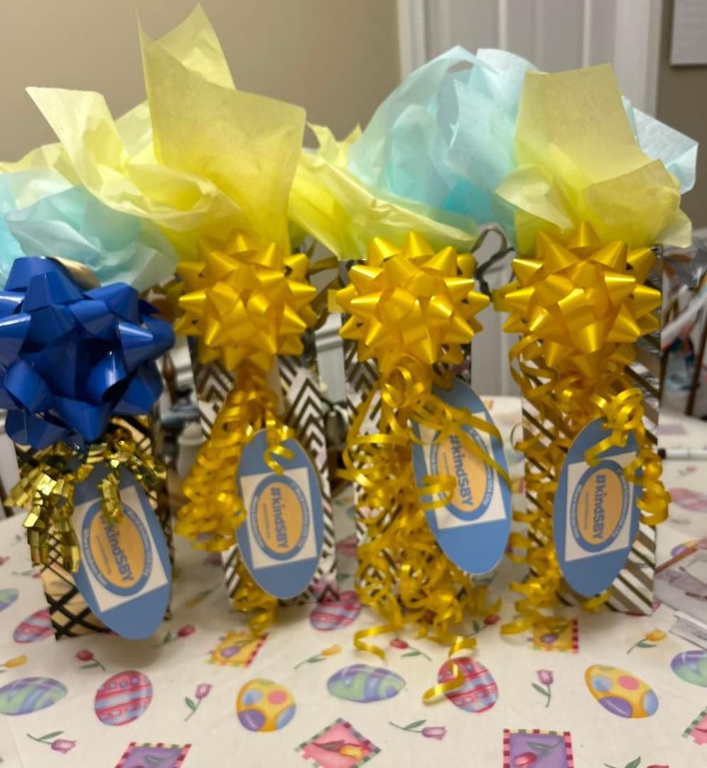 KindSby's tweet photo. kindSBY was thrilled to support the Teacher of the year finalists &amp; the 2024 Winner, Debbie Reynolds, of Wicomico Middle School. Each received an engraved tumbler. Congrats to all of the phenomenal semi-finalists, as well!!!!
#kindSBY 💛💙💛 https://t.co/sEffCpReto