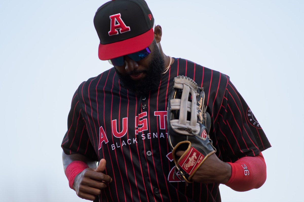 Last night we celebrated the first professional baseball team in Austin, the Austin Black Senators, and honored Hall of Famers Willie Wells, Hilton Smith and Smokey Joe Williams. #ItAllStartsHere | #RRExpress