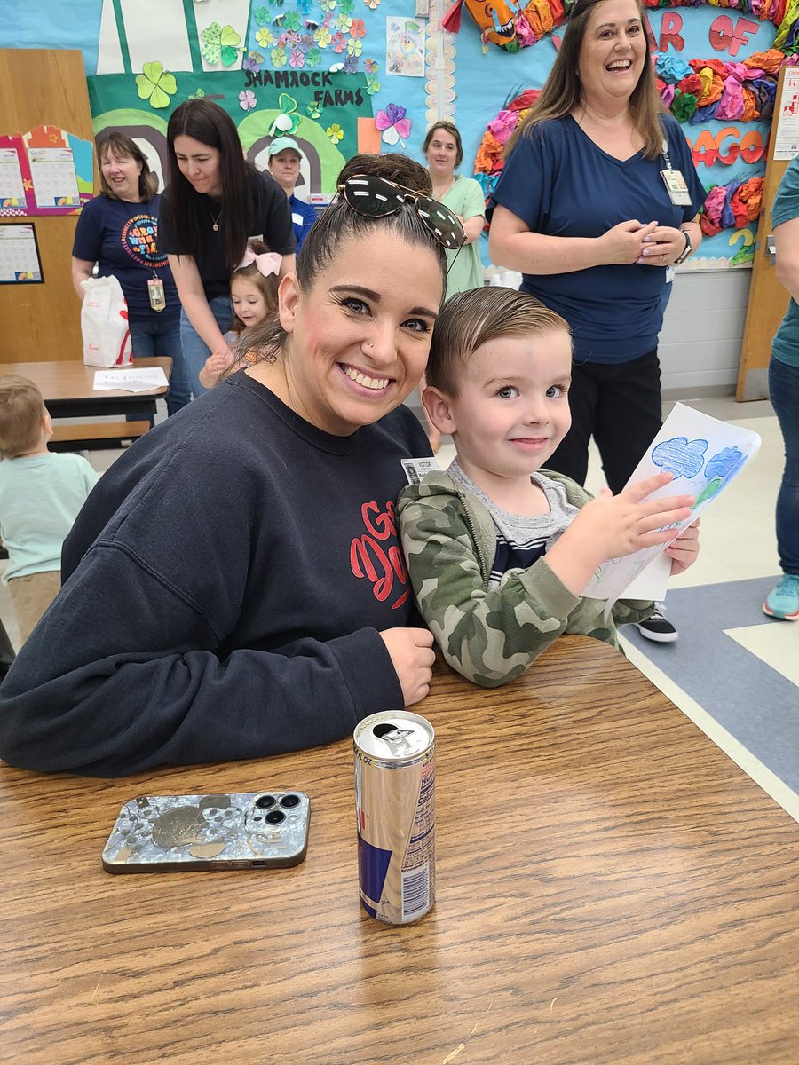 Amanda Reaka tweet media