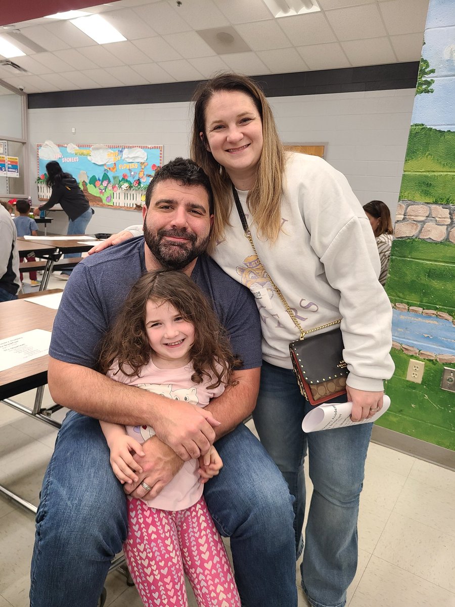 Amanda Reaka tweet media