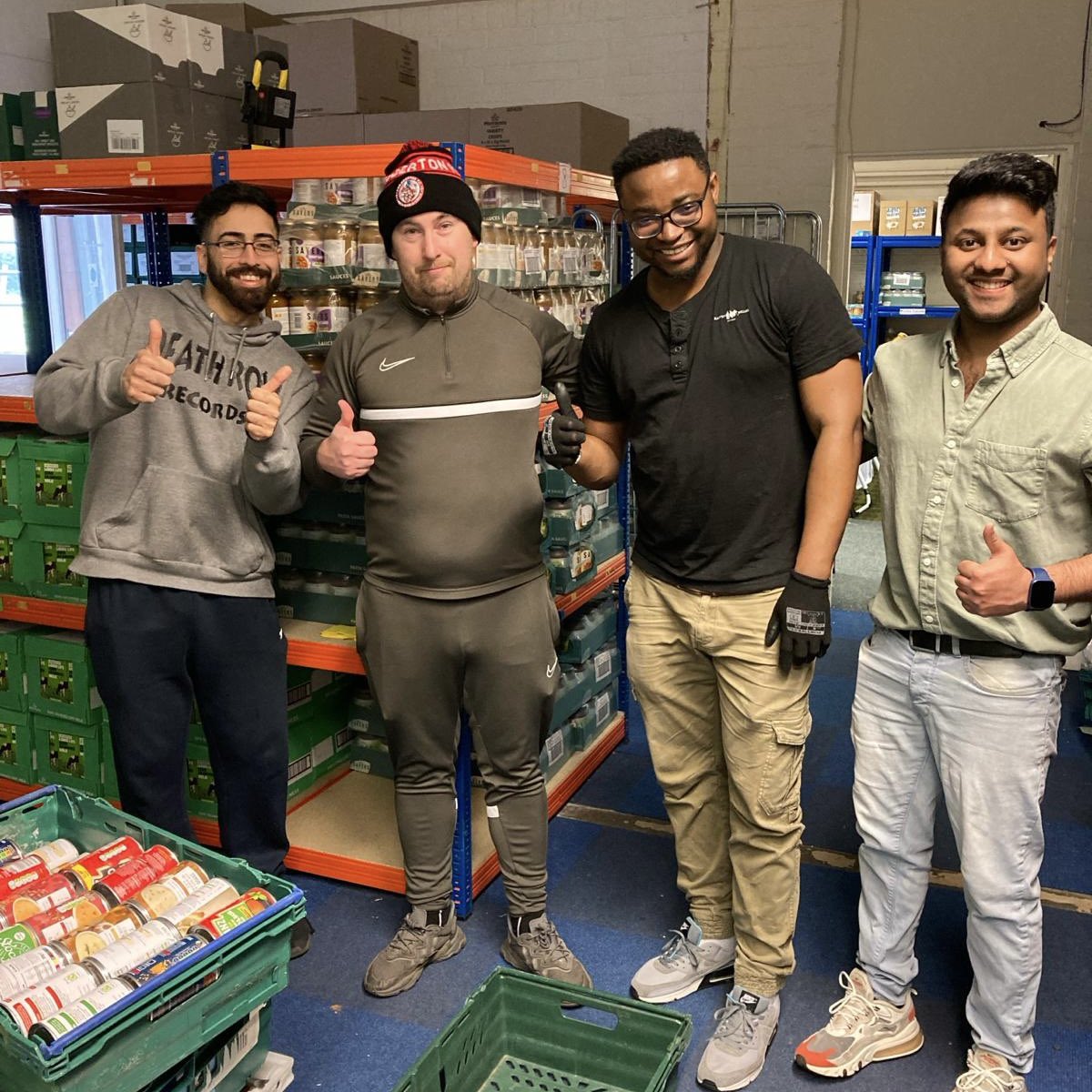 Busy sorting shift for our team of volunteers yesterday 💪 Thanks to this team from the Co-op Bank for coming to do a few hours in the warehouse yesterday! 💚