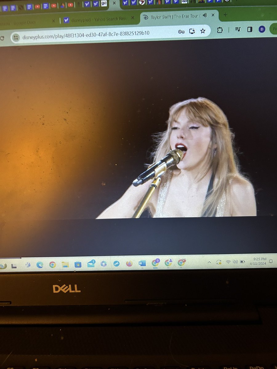 Dr. Danielle Courtemanche’s Class tweet media