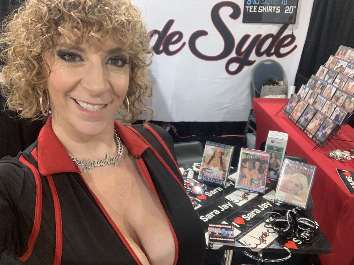 TODAY'S THE DAY! Celebrating all weekend at the @EXXXOTICA expo in #Chicago 📍- The largest adult event in the USA dedicated to love and sex🥰 Come support and checkout our I ❤️ #sarajay merch & our @sarajaycbd line all at the #wydesyde productions booth! Plus I'll be standing…