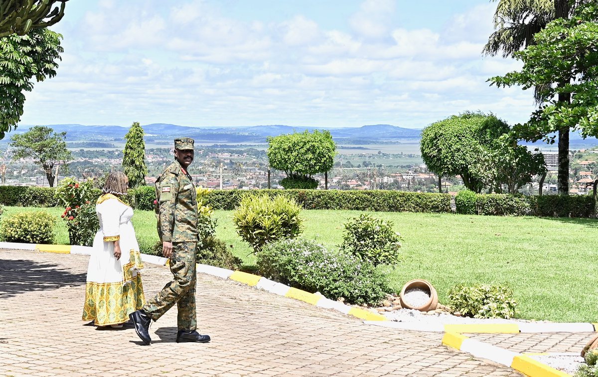 Today, Afande CDF and SPA/SO - General @mkainerugaba held a meeting with the Ethiopian Ambassador to Uganda, Etsegenet Bezabih, at the UPDF General Headquarters in Mbuya. At the meeting, General Kainerugaba officially invited his Ethiopian counterpart, Field Marshal Birhanu…